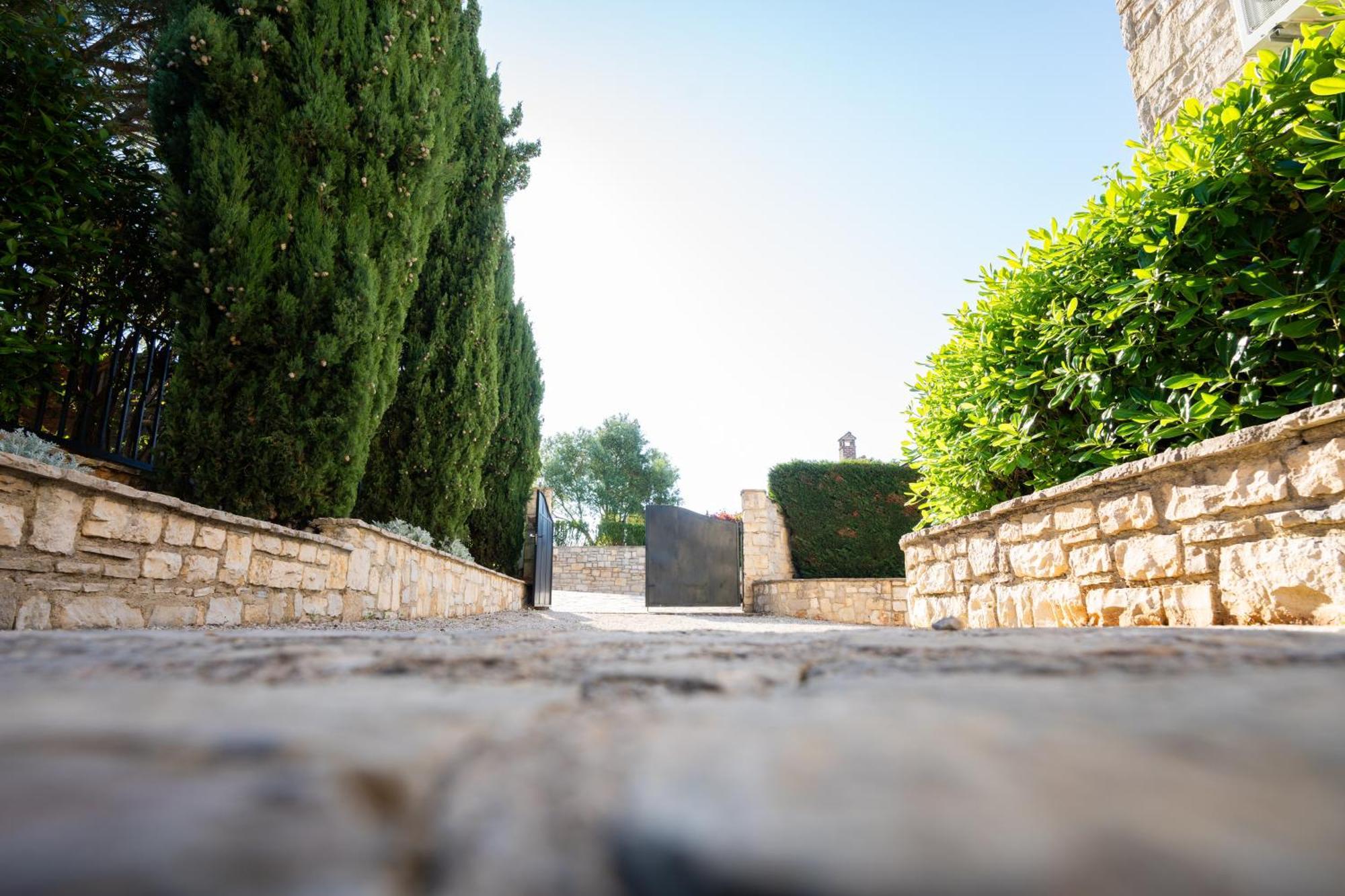 Theblueview Villas Near Porec Sveti Lovrec Pazenaticki Exterior foto